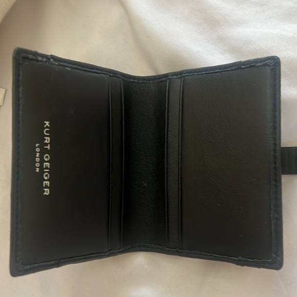 Kurt Geiger card holder - Picture 3 of 3